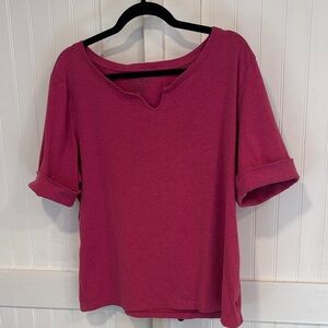 Ellen Tracy Raspberry Short Sleeve Tee W/flip up sleeve. Cotton/spandex Size XXL